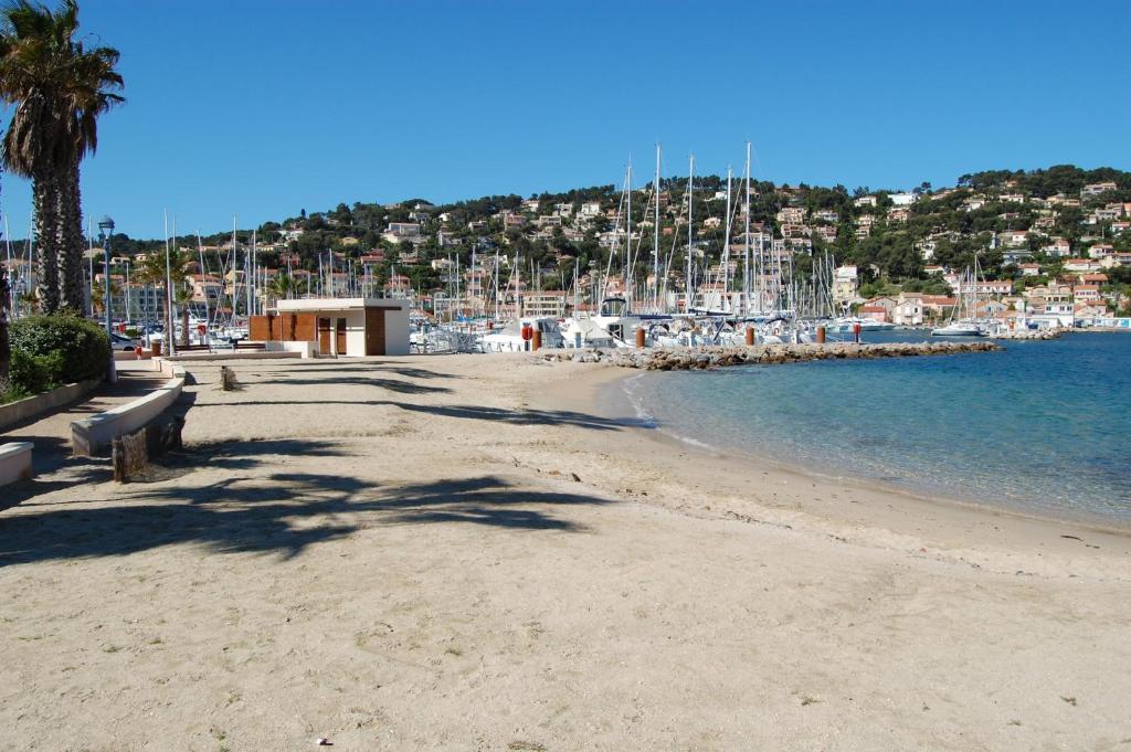 Le Barock Hotel Saint-Mandrier-sur-Mer Kamer foto